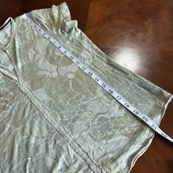 Anthropologie Pilcro Spliced Neck Tee T-Shirt Size S Camo Green Floral Boho - Picture 6 of 14